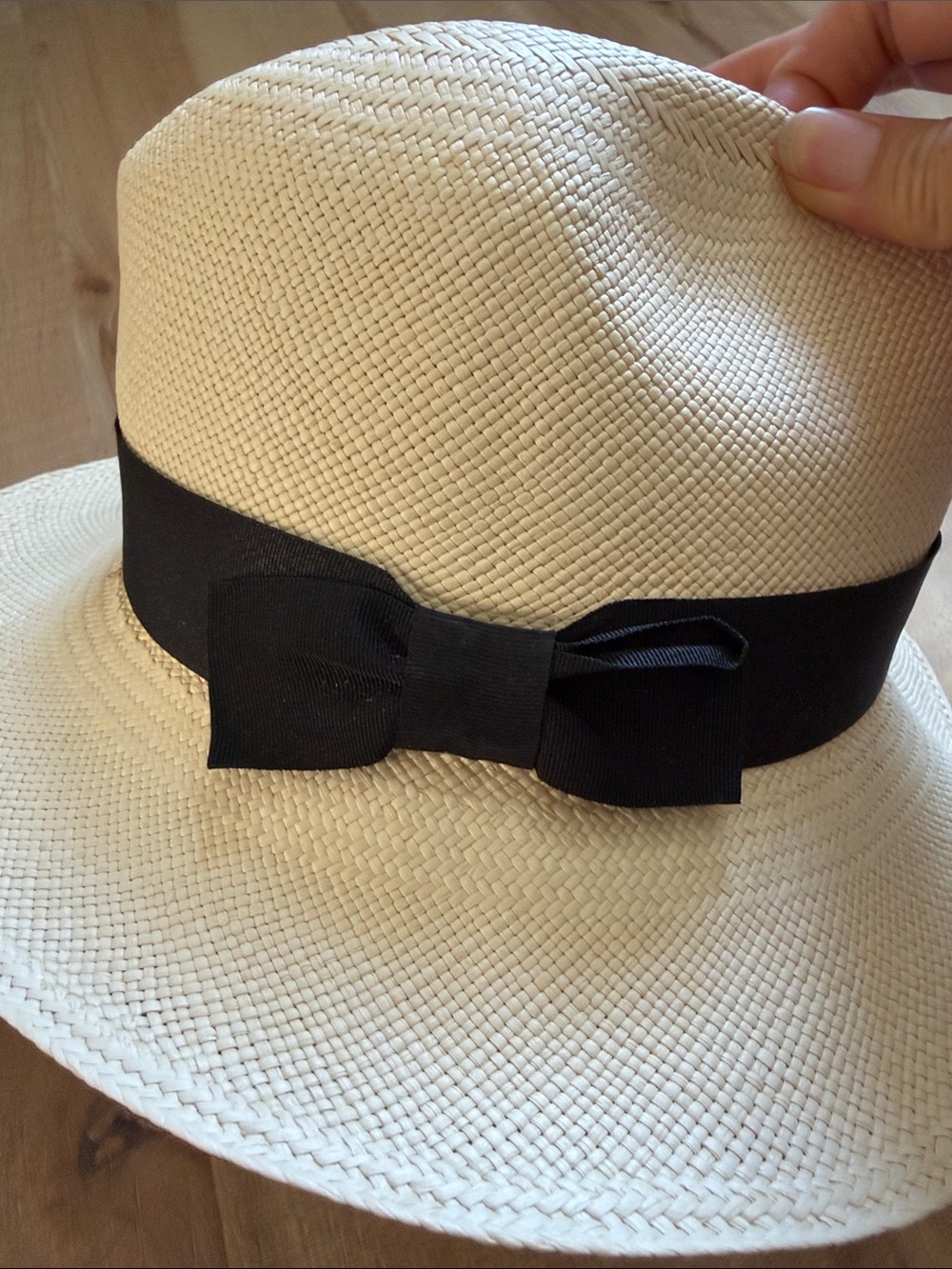 Cuyana Cream Straw Fedora with Black Ribbon size 56 - Picture 5 of 5